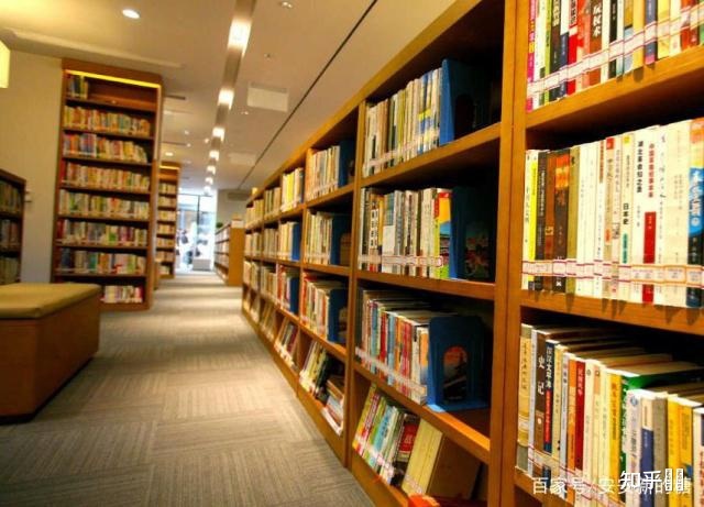 畢業考研 軟件開發者如何選擇——學校圖書館租房還是商家自習室？